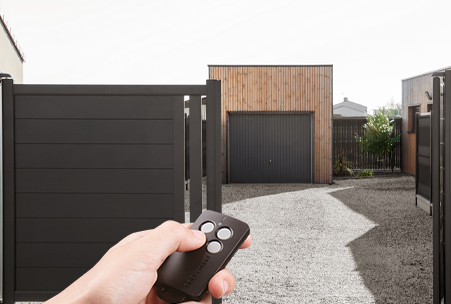 télécommandes fabriquées en France pour motorisation portail opengate 3